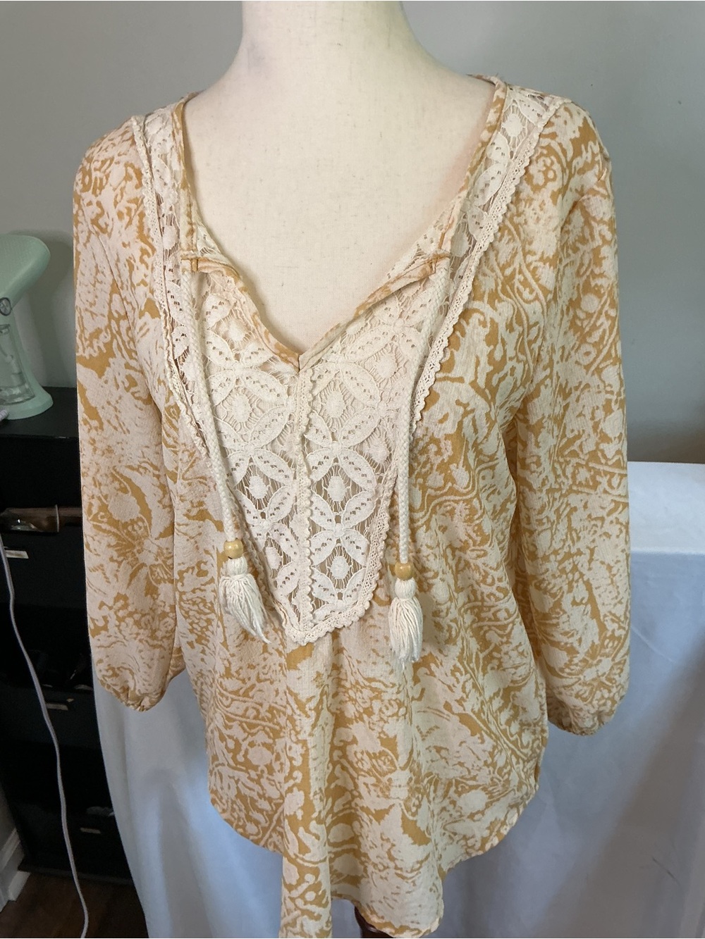 Eyeshadow Cream & Tan Crochet Tassel Boho Tunic